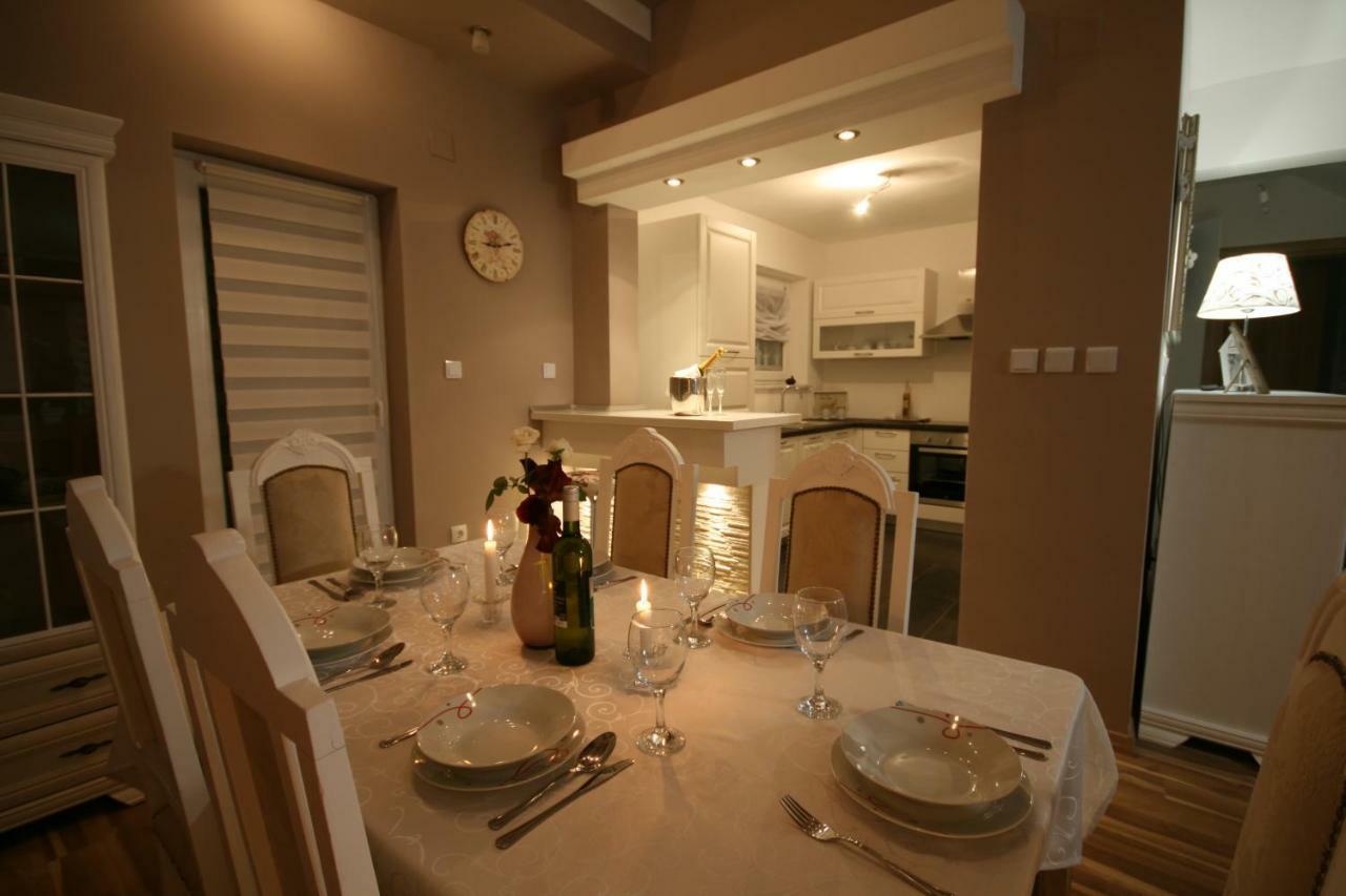 Holiday House Leona Otočac Zewnętrze zdjęcie