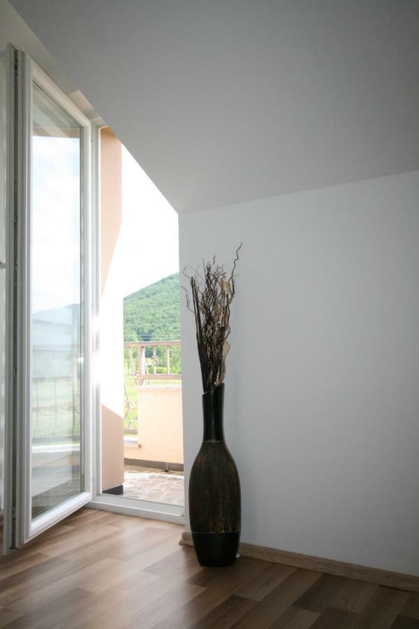 Holiday House Leona Otočac Zewnętrze zdjęcie