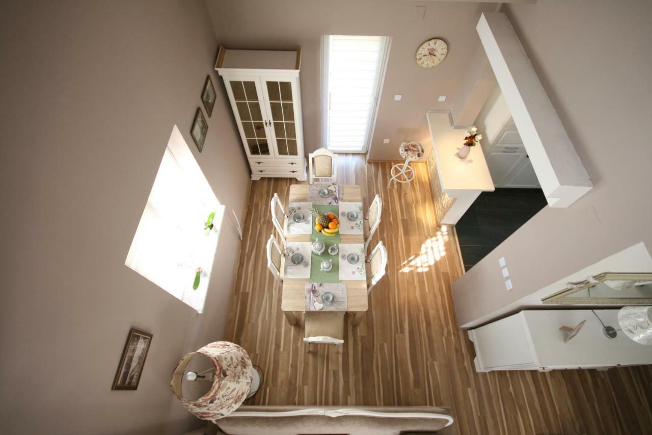Holiday House Leona Otočac Zewnętrze zdjęcie