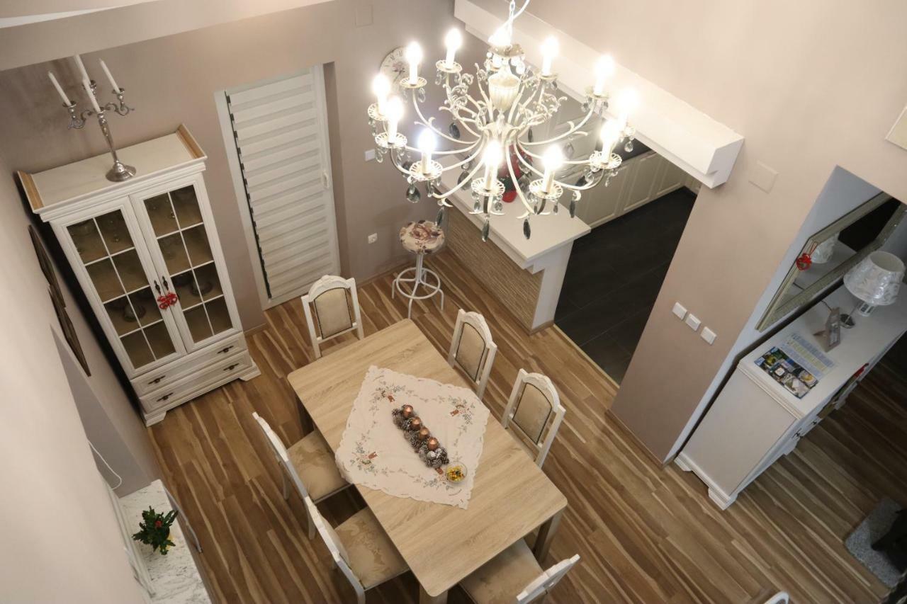Holiday House Leona Otočac Zewnętrze zdjęcie