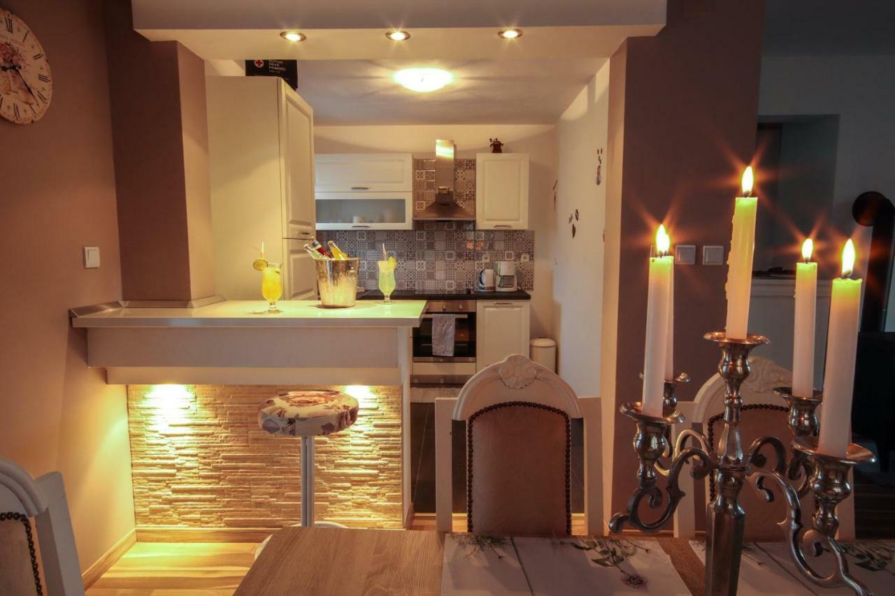 Holiday House Leona Otočac Zewnętrze zdjęcie