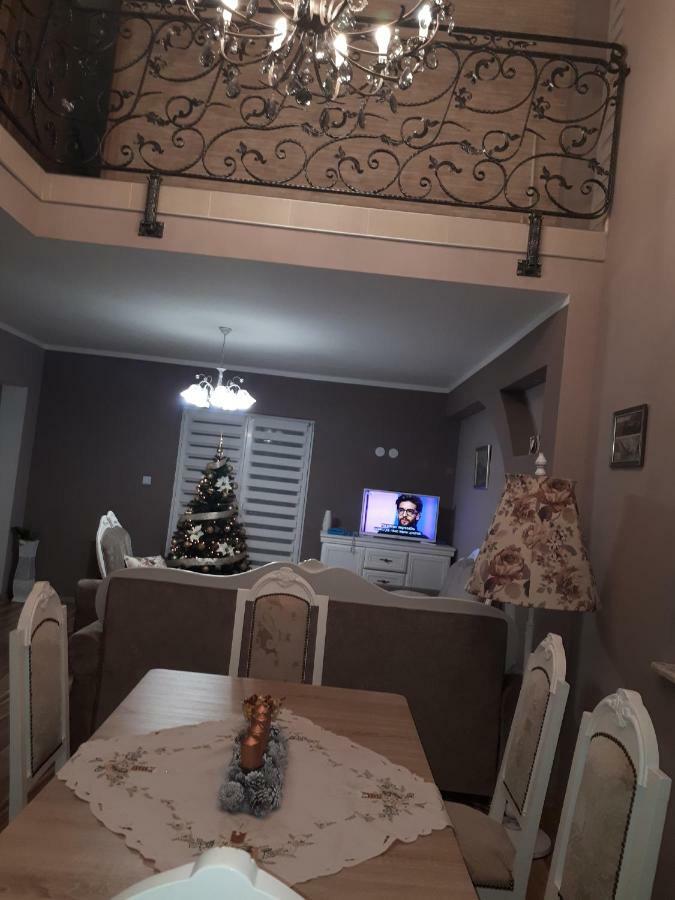 Holiday House Leona Otočac Zewnętrze zdjęcie