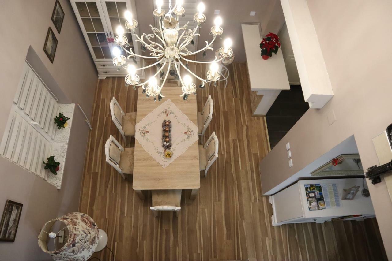 Holiday House Leona Otočac Zewnętrze zdjęcie